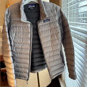 Patagonia Light Gray Quilted Jacket